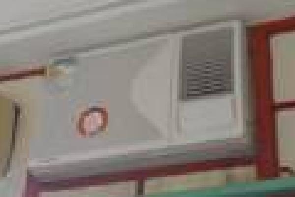 Grade 1 Energy Label Air Conditioner X 16 in eight classrooms
